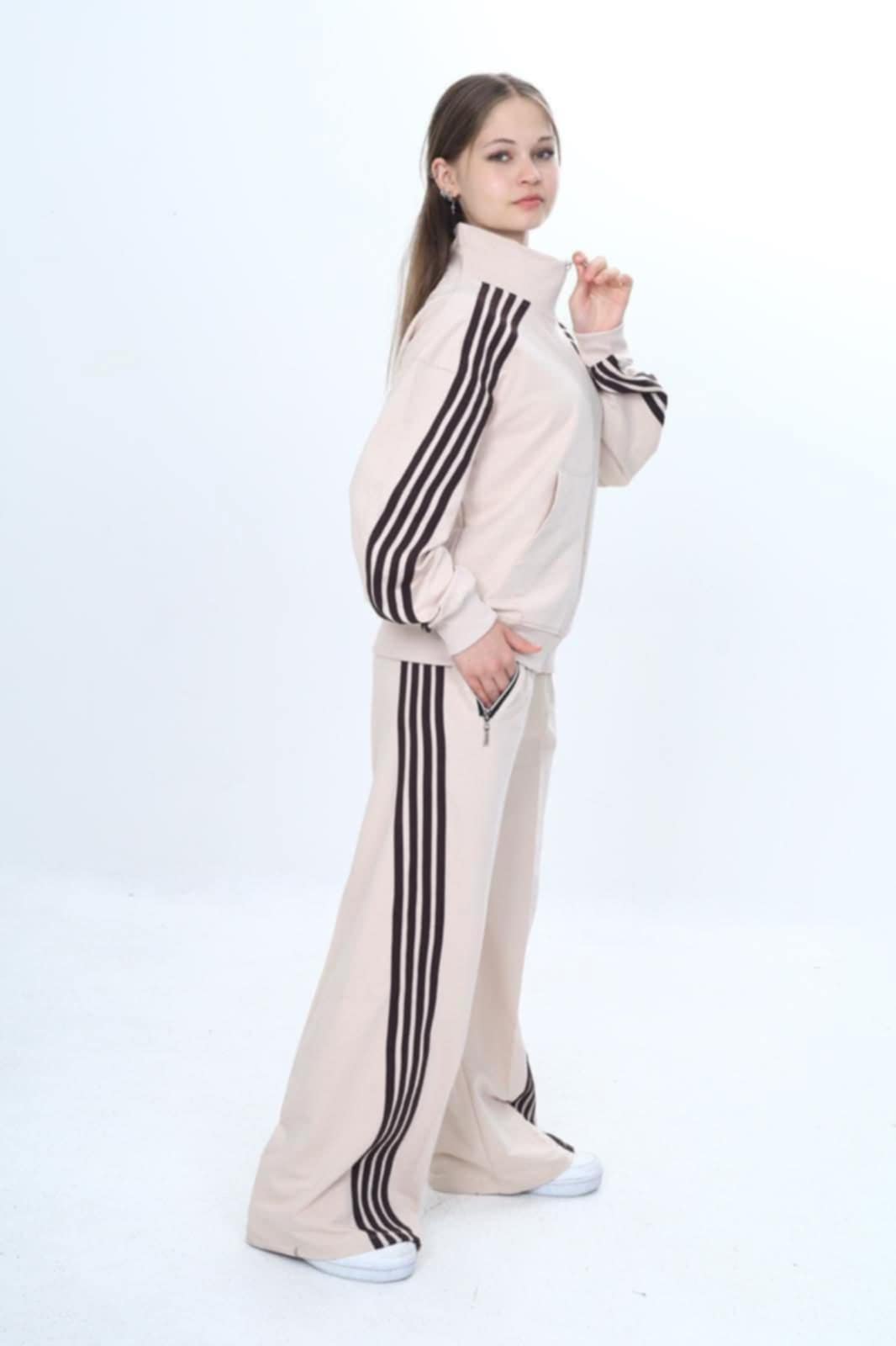 Girls' tracksuit, beige with stripes, VizViz 304-23725