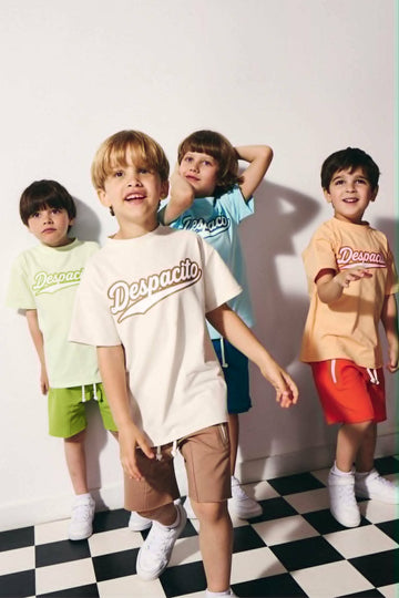 T-shirt chłopięcy beżowy Despacito 6068-5626-1