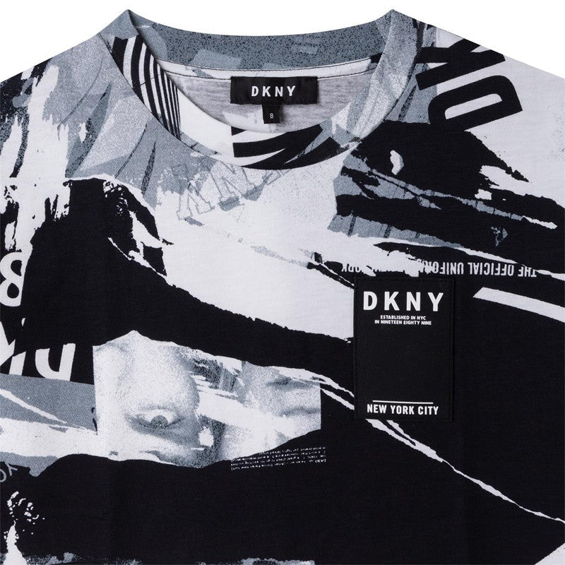 DKNY D32827-N50 Sukienka z nadrukiem dziewczęca kolor biały/czarny -  - #tag1# - #tag2# - #tag3# - #tag4#